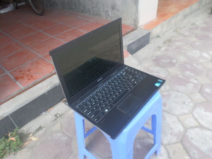 dell vostro v130, intel core i3, laptop doanh nhân, vỏ nhôm