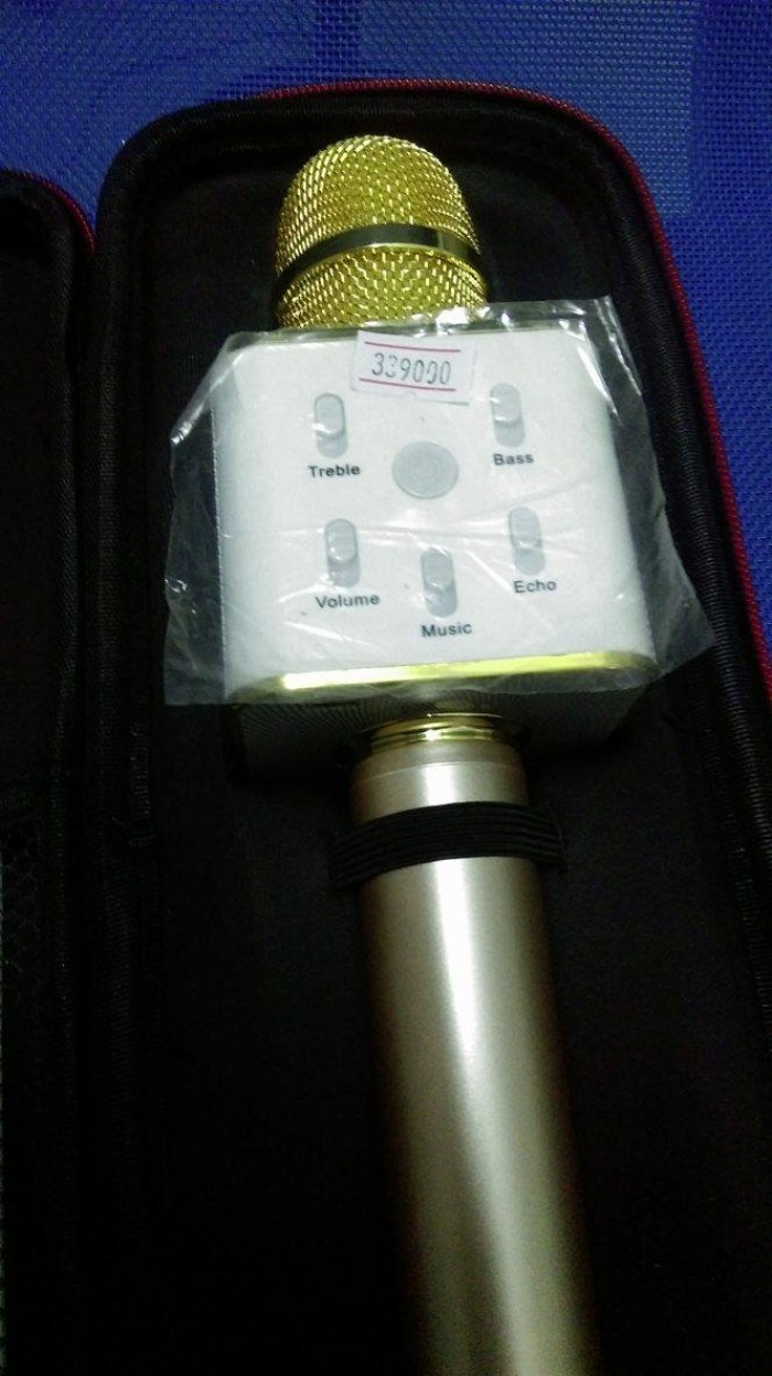 Mic karaoke Bluetooth có loa Q7 3 trong 1 Mới 100, giá 339.000đ, gọi
