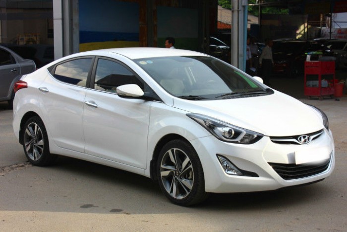 Bán Hyundai Elantra GLS 1.6AT 2014 nhập khẩu nguyên chiếc bstp
