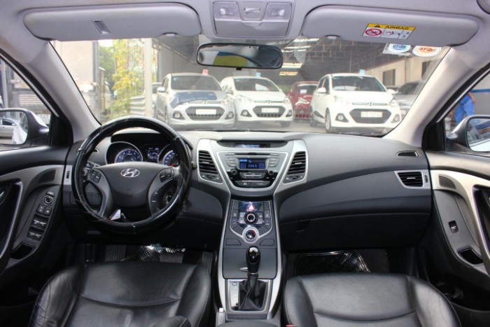 Bán Hyundai Elantra GLS 1.6AT 2014 nhập khẩu nguyên chiếc bstp