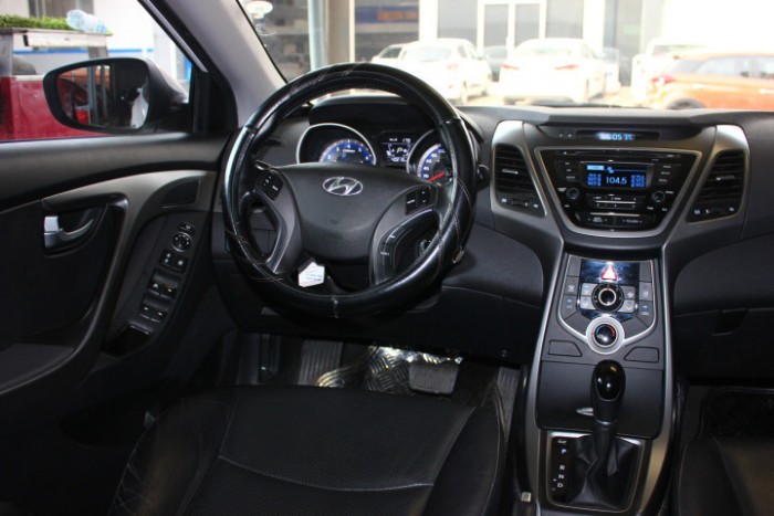 Bán Hyundai Elantra GLS 1.6AT 2014 nhập khẩu nguyên chiếc bstp