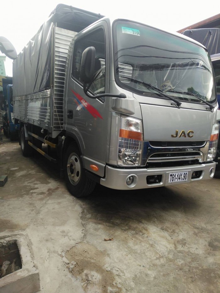 Xe Tải Jac 1t9 cabin Isuzu đầu vuông, trả góp 80%