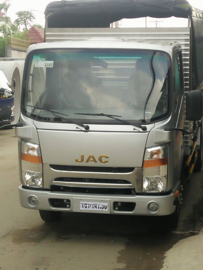 Xe Tải Jac 1t9 cabin Isuzu đầu vuông, trả góp 80%