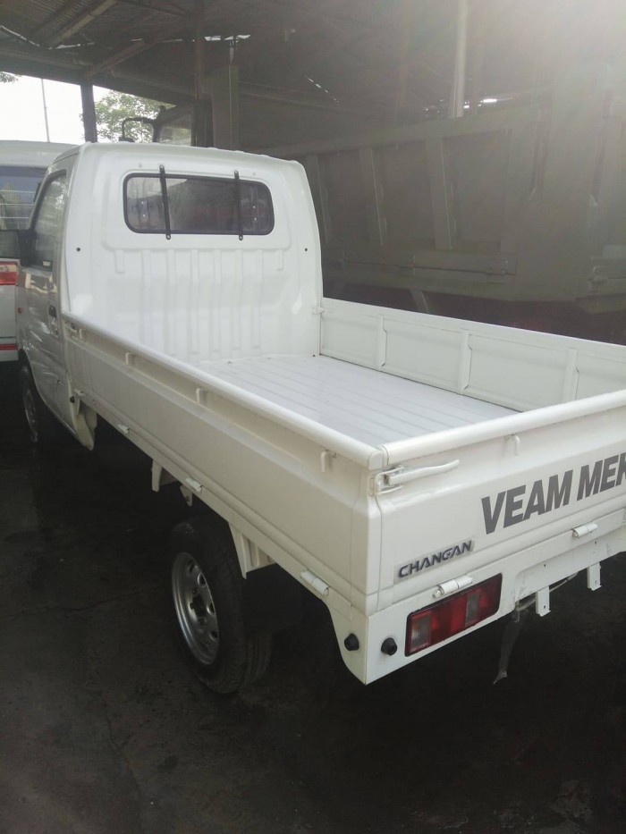 Xe tải Dongben thùng kín 780kg, trả góp 80%