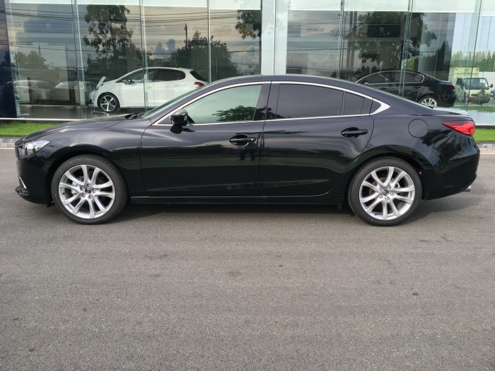 Mazda 6 F/L 2017 Ưu Đãi Cực Khủng Trong Tháng 6