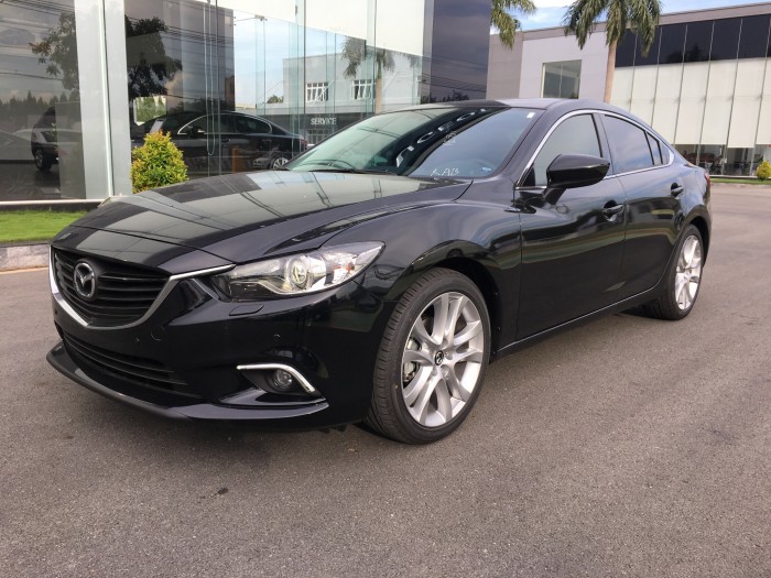 Mazda 6 F/L 2017 Ưu Đãi Cực Khủng Trong Tháng 6