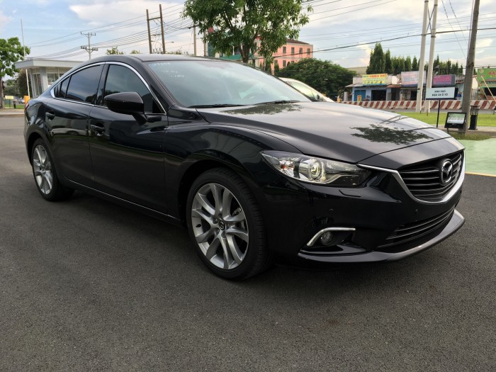 Mazda 6 F/L 2017 Ưu Đãi Cực Khủng Trong Tháng 6