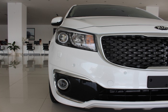 Chỉ cần 250 triệu có ngay xe Kia Sedona