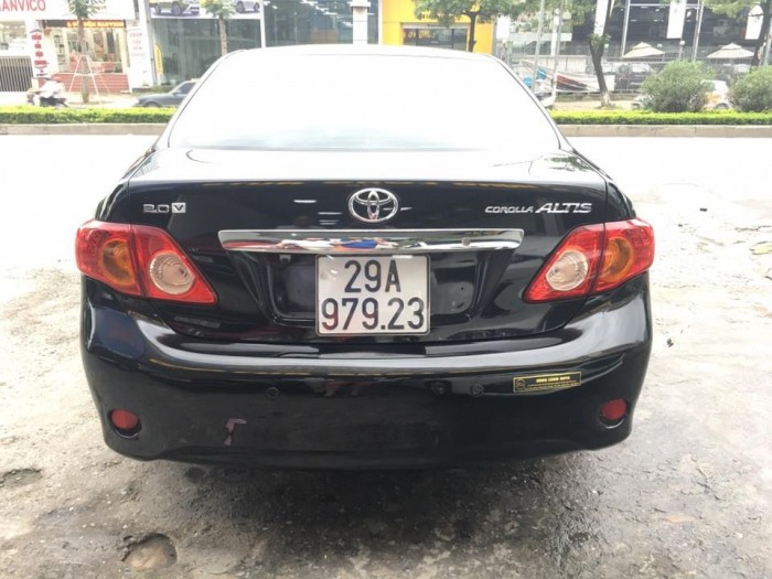 Cần bán Toyota Corolla altis 2.0 AT sản xuất 2011, màu đen