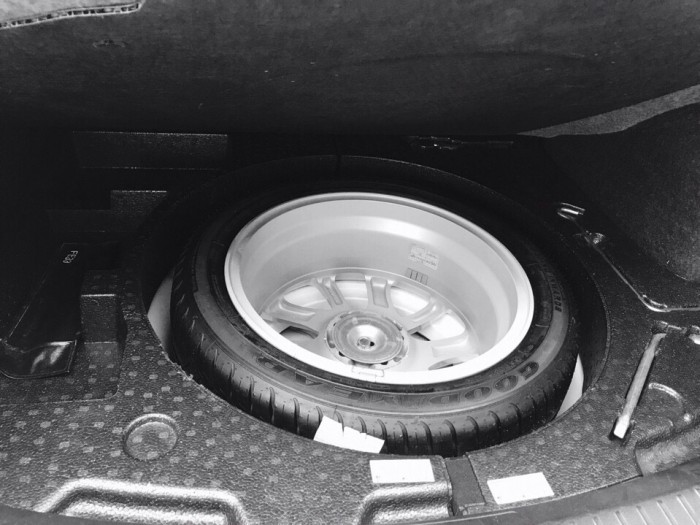 HOT màu trắng - Mazda 3 đời 2012 ĐẸP HIẾM THẤY