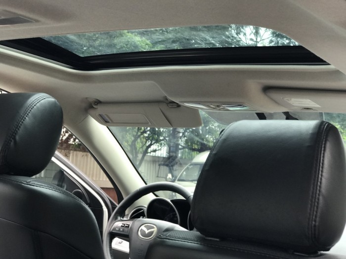 HOT màu trắng - Mazda 3 đời 2012 ĐẸP HIẾM THẤY