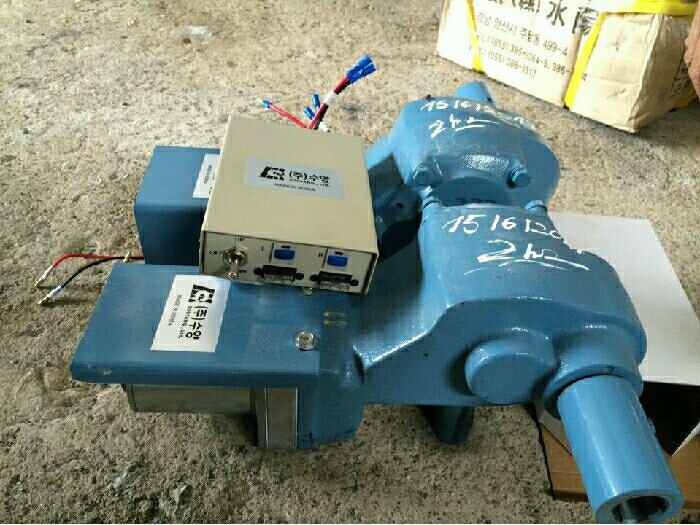Mô tơ quấn bạt Hàn Quốc