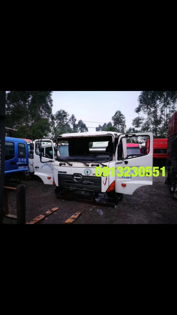 Đại hạ giá bán cabin xe tải hino