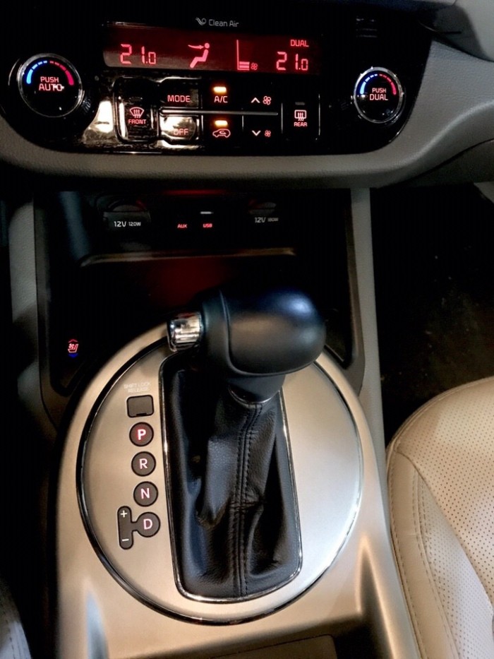 Hàng hiếm - Bán Kia Sportage 2015 bản nhập Hàn Quốc màu đen