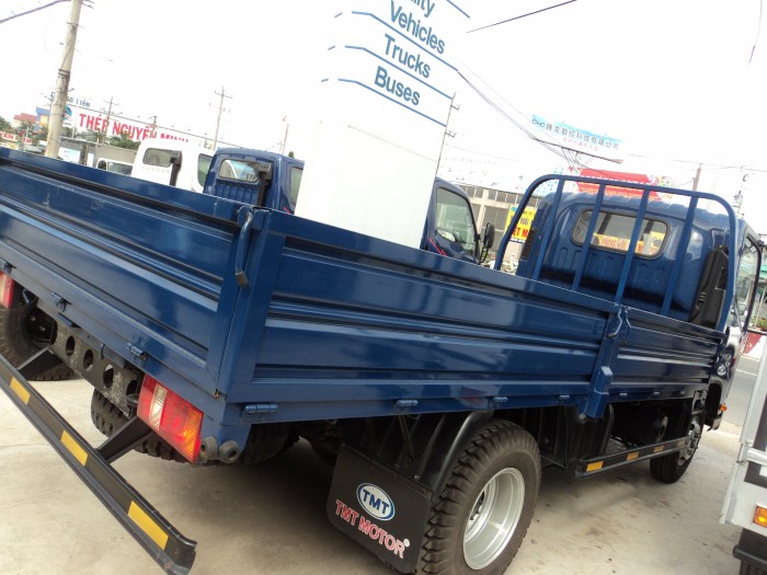 Xe tải TMT 3t5 máy isuzu hoạt động bền bỉ trong mọi điều kiện