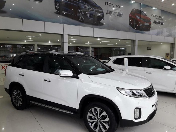 Kia Sorento 2017 số tự động, hỗ trợ trả góp, giao xe ngay
