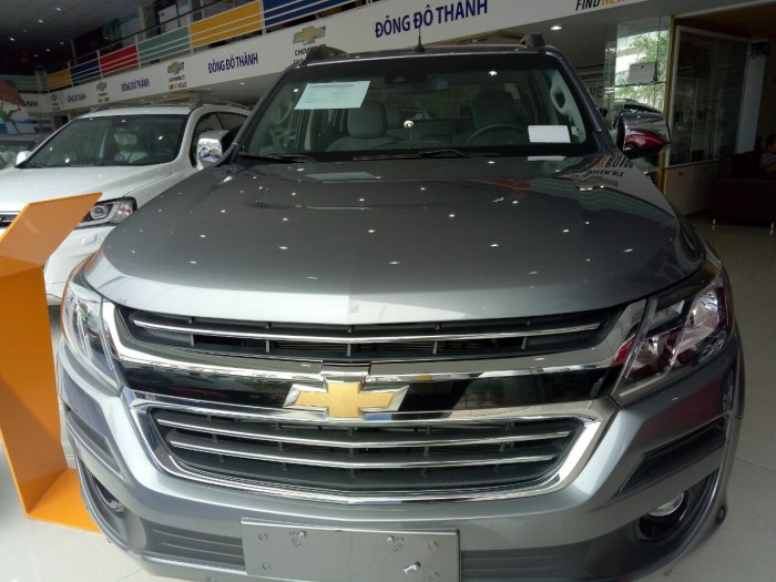 Ông vua bán tải Chevrolet COLORADO 2017 Hoàn Toàn Mới