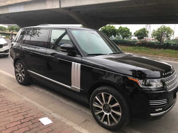 Bán Range Rover LWB màu đen model 2015 đăng ký 2016 bản 5 chỗ,xe đẹp biển siêu VIP