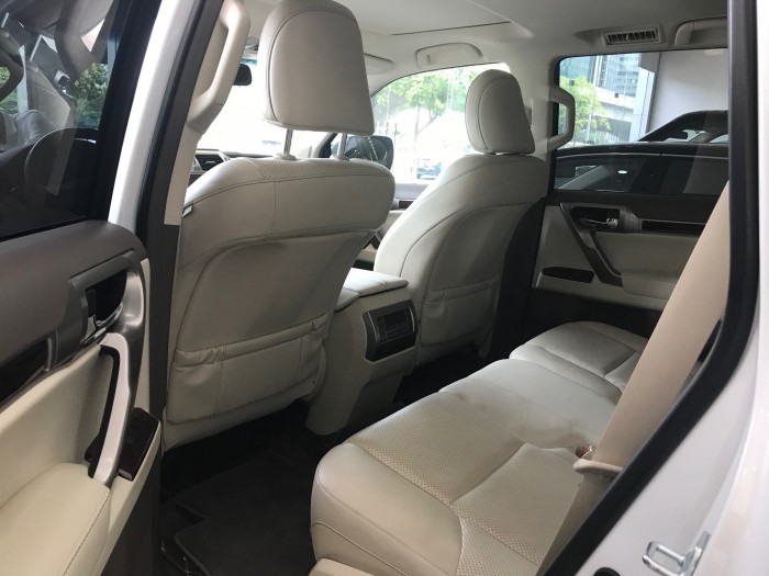 Bán Lexus Gx460 màu trắng sản xuất 2016 đắng ký 2016 bản đủ xe đẹp