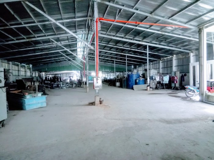 Bán kho, nhà xưởng 11500m2 tại xã Lê Minh Xuân, huyện Bình Chánh. 22 tỷ.