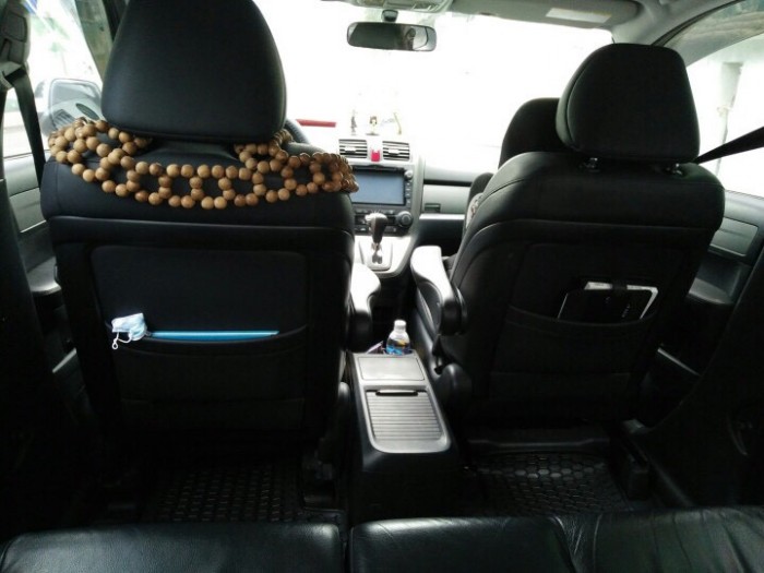 Nhà cần bán xe Honda CR-V AT 2013 màu xám. xe gđ đi rất kĩ