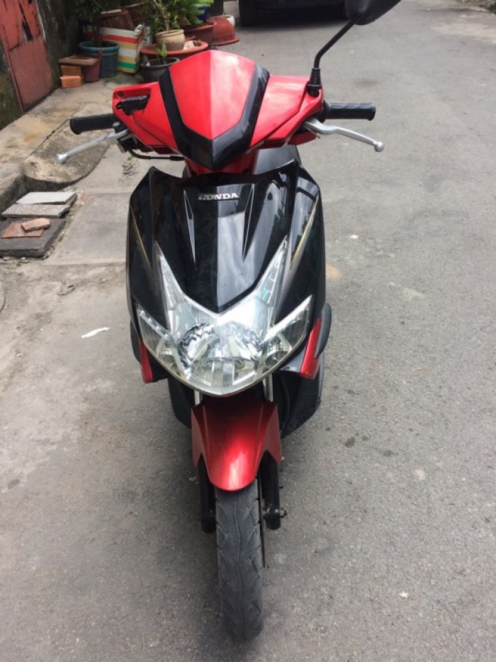 Honda Airblade màu đỏ bstp, nguyên zin,