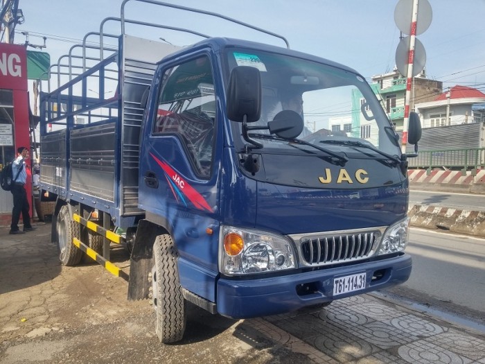JAC 2T4, Công nghệ isuzu tặng ngay máy lạnh,