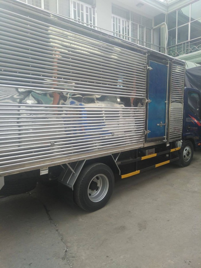 Cần bán xe Jac 2t4, thùng 3m7, giá siêu rẻ, trả góp 80%