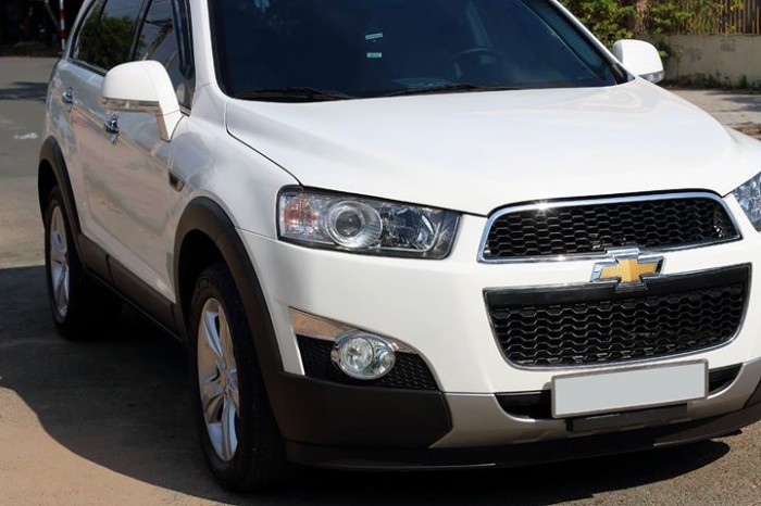 Bán Chevrolet Captiva LTZ 2013 form mới màu trắng cực mới