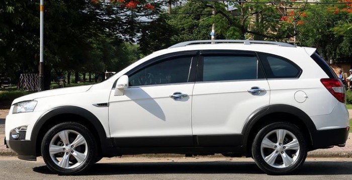 Bán Chevrolet Captiva LTZ 2013 form mới màu trắng cực mới