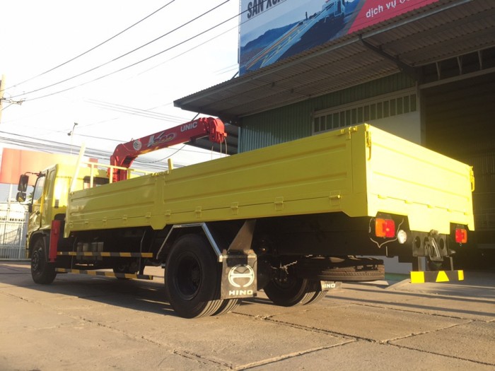 Xe Tải HINO FG gắn cần cẩu UNIC 340 - xe có sẵn