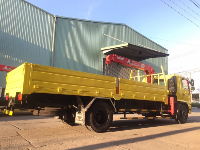 Xe Tải HINO FG gắn cần cẩu UNIC 340 - xe có sẵn