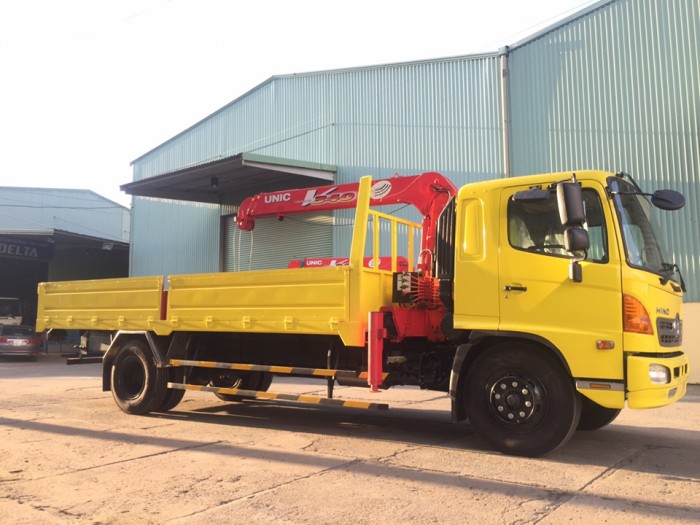 Xe Tải HINO FG gắn cần cẩu UNIC 340 - xe có sẵn