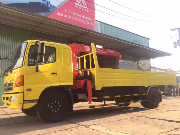 Xe Tải HINO FG gắn cần cẩu UNIC 340 - xe có sẵn
