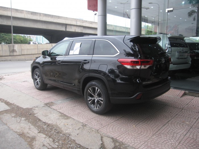 Bán xe Toyota Highlander 2017
