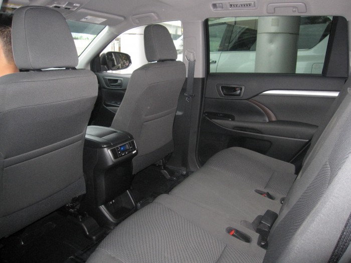 Bán xe Toyota Highlander 2017