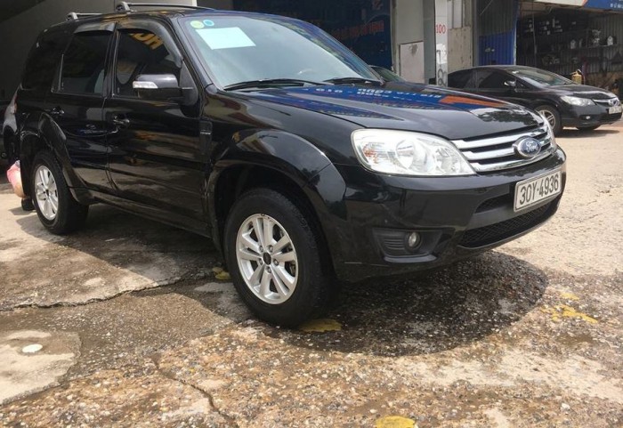 Cần bán xe Ford Escape XLS 2.3 AT đời 2011, màu đen
