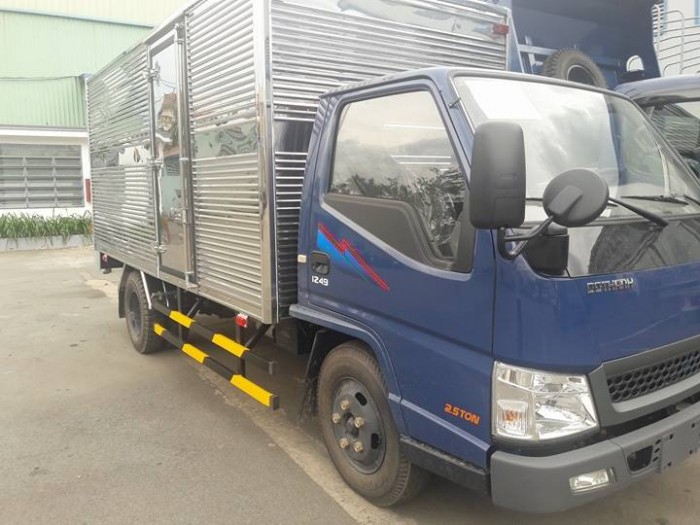 Xe tải vào thành phố 2,4 tấn -  Giá xe tải vào thành phố iz49 2,4 tấn - Xe vào thành phố giá rẻ nhất