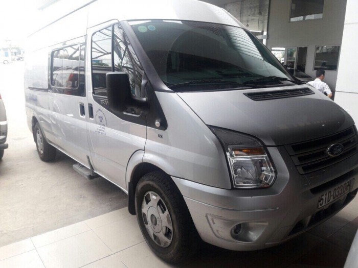 Bán Ford Transit Van sx 2016 màu ghi vàng