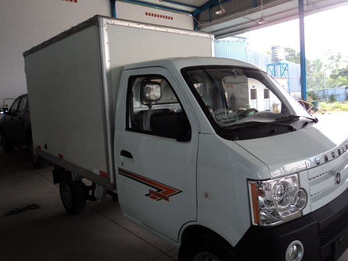 Xe tải Dongben 770kg thùng kín, giảm giá bất ngờ