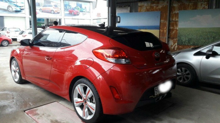 Bán Hyundai Veloster GDI 1.6AT 2011 bstp màu đỏ