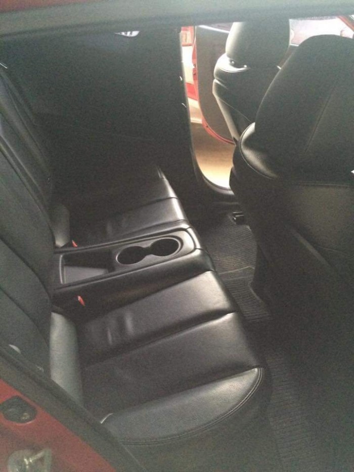 Bán Hyundai Veloster GDI 1.6AT 2011 bstp màu đỏ
