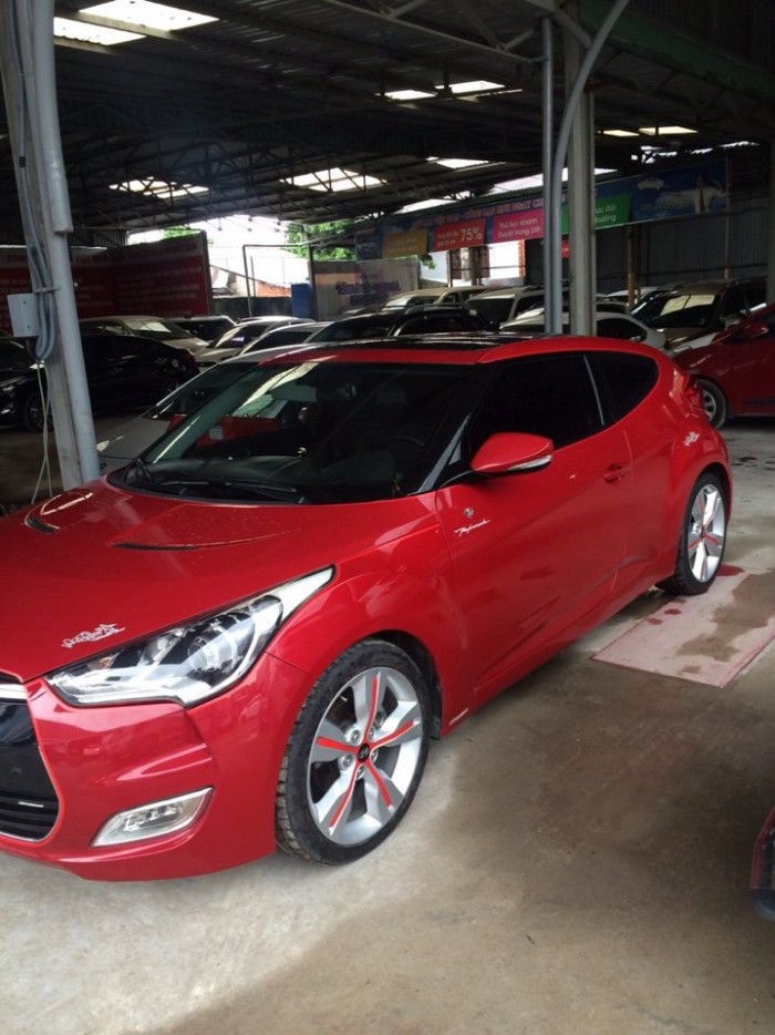 Bán Hyundai Veloster GDI 1.6AT 2011 bstp màu đỏ