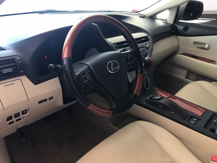 Bán Lexus RX350 model 2010 xe nhập Mỹ siêu đẹp màu vàng nội thất kem