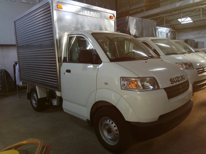 Xe tải 860kg suzuki nhập khẩu nguyên chiếc, thùng mui bạt