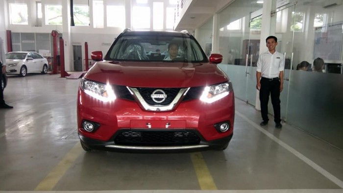 X-TRAIL PREMIUM L 2.0 (2WD)