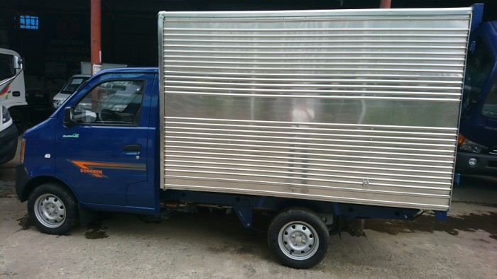 Dongben thùng kín 770kg nhập khẩu nguyên chiếc