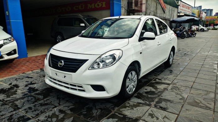 Nissan Sunny MT 2014