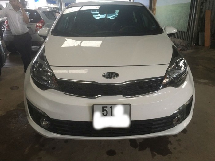 Bán Kia Rio 1.4MT 2014 bstp màu trắng xe nhập