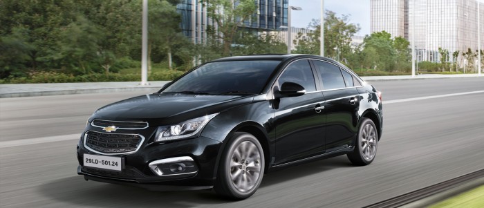 Bán xe CRUZE 2017 giá tốt, nhiều ưu đãi, và hổ trợ vay tốt nhất liên hệ